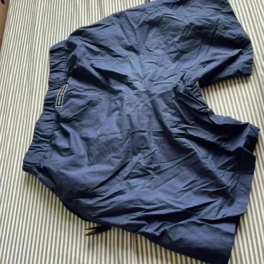 Henri Lloyd men’s shorts size small - Picture 5 of 5